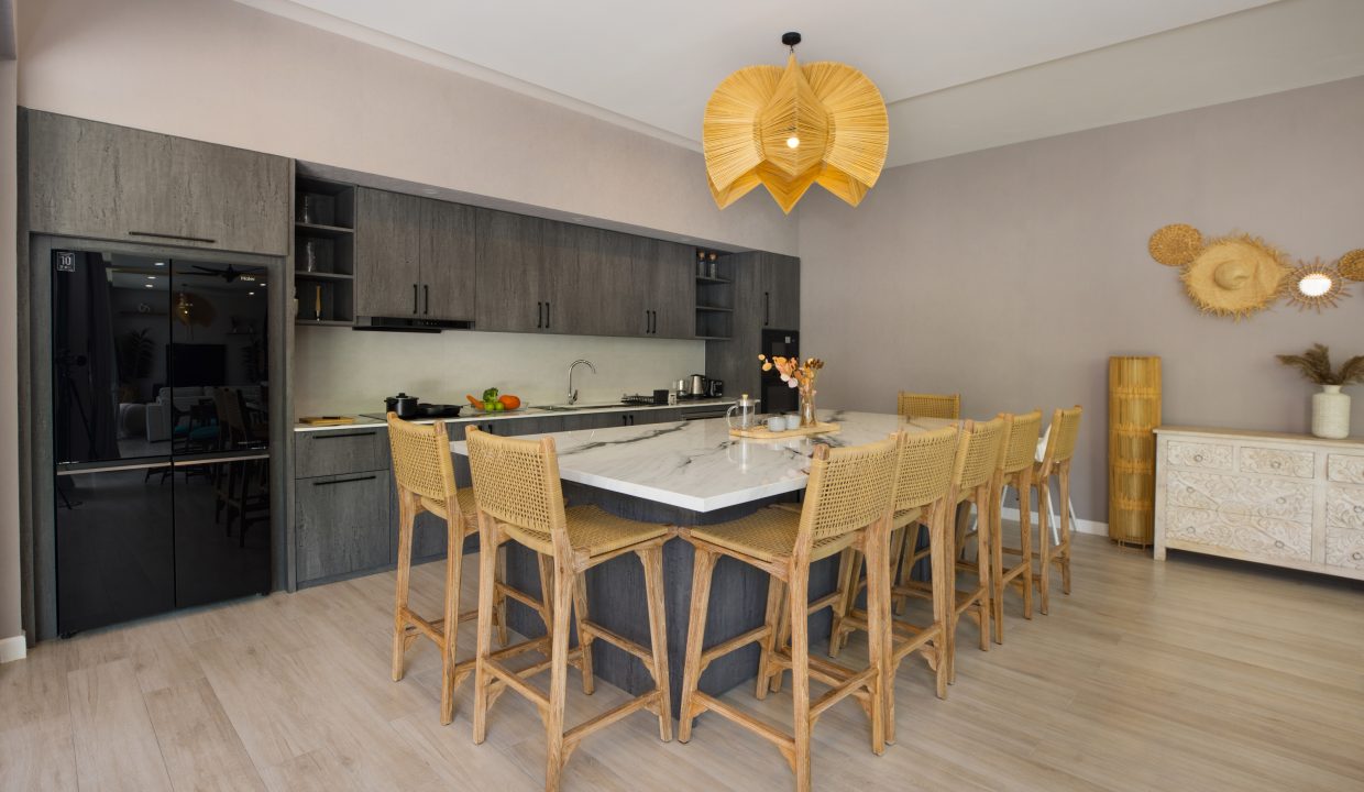 Kitchen (1)